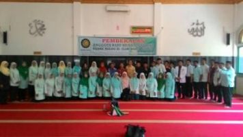 jwsigpro_cache_0842b53a69_12038162_10204726745199963_1525184024210860421_n Rumah Sakit Islam Jakarta Sukapura Kepala Gading - Pengajian pembekalan pegawai serta pemberian Kartu Anggota Muhammadiyah